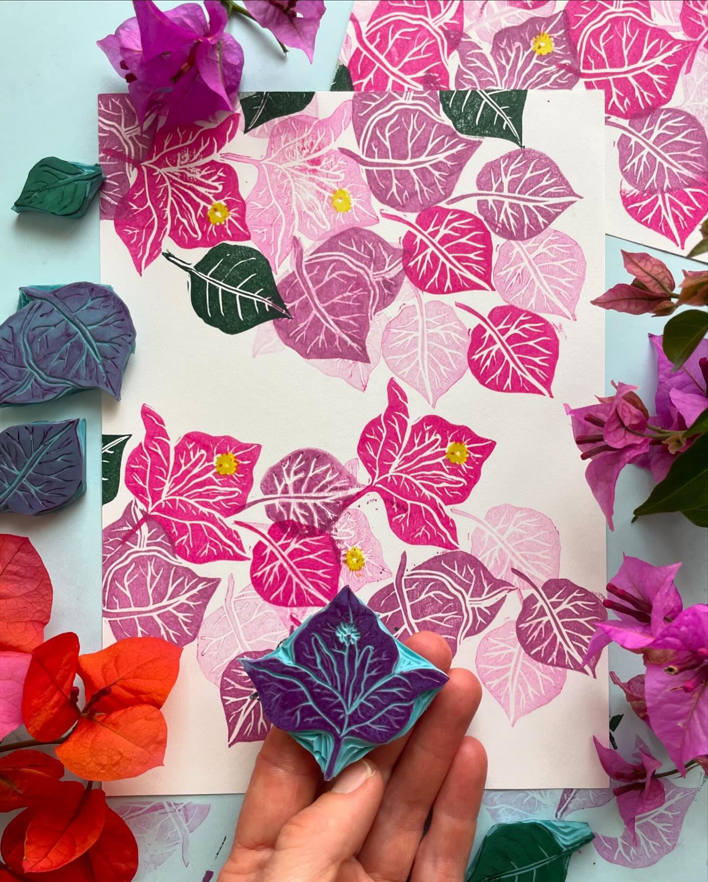 Flowery stencils by Fiz e Fizemos